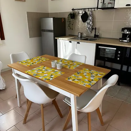Casa Limone * Diano San Pietro